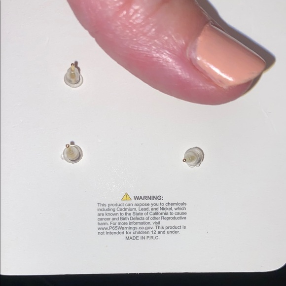 Elegant mickey Stud Earrings 2 pack - Picture 3 of 4